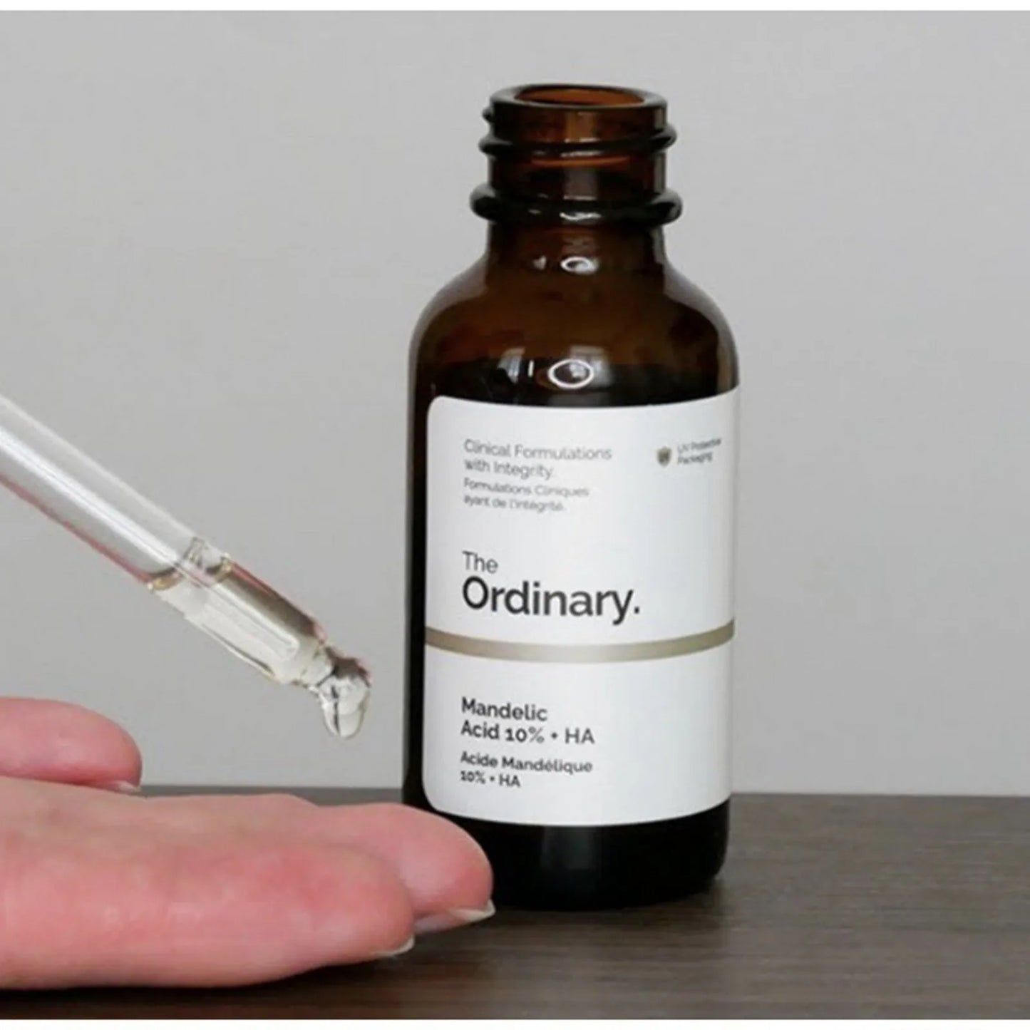 EyeBright & Smooth  Multi-Effect Renewal Serum (30ml)