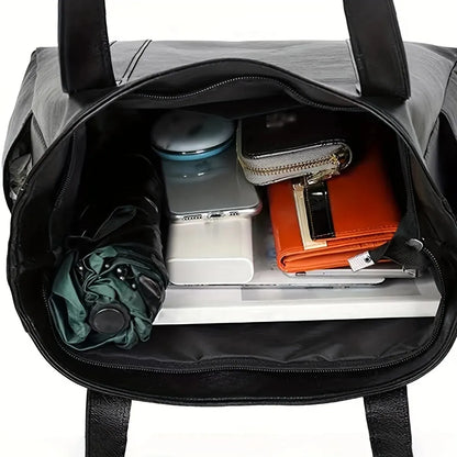 Everyday Carry Tote – Spacious Vegan Leather Shoulder Bag for Modern Women